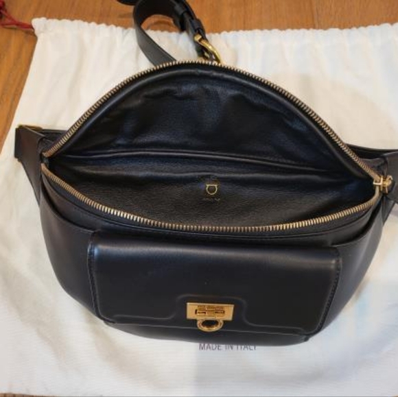 Ferragamo Hip bag - Picture 2 of 3